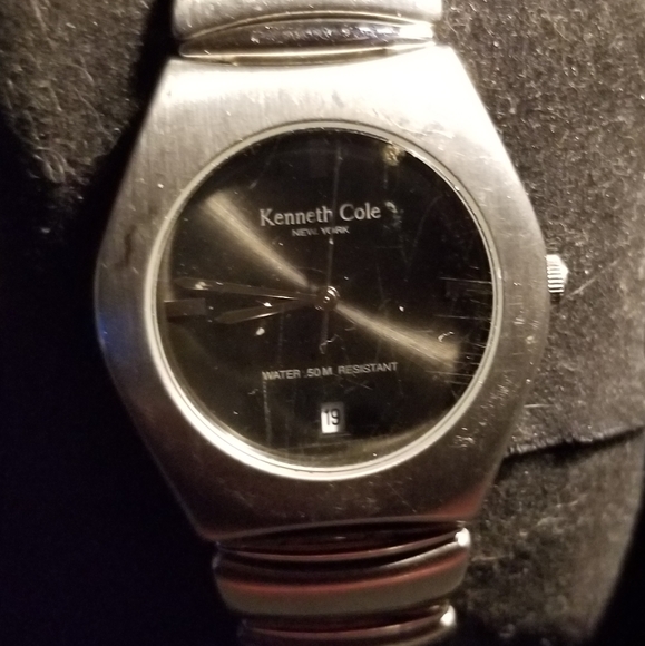Man's watch